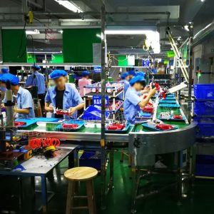 電子電器生產(chǎn)線_電熱水壺流水線隧道爐生產(chǎn)線定制車間輸送線隧道爐轉(zhuǎn)彎機電器家電